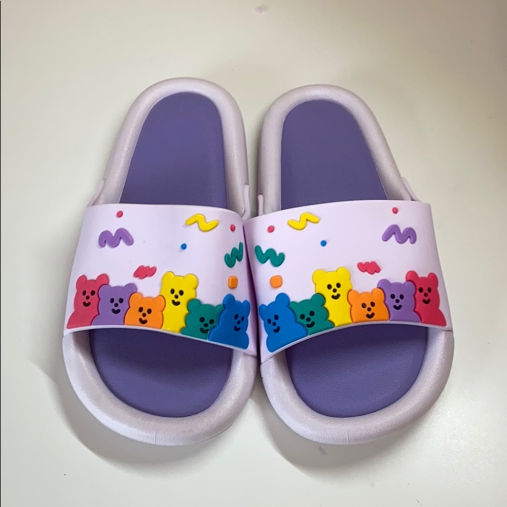 Girls slides - Picture 3 of 5